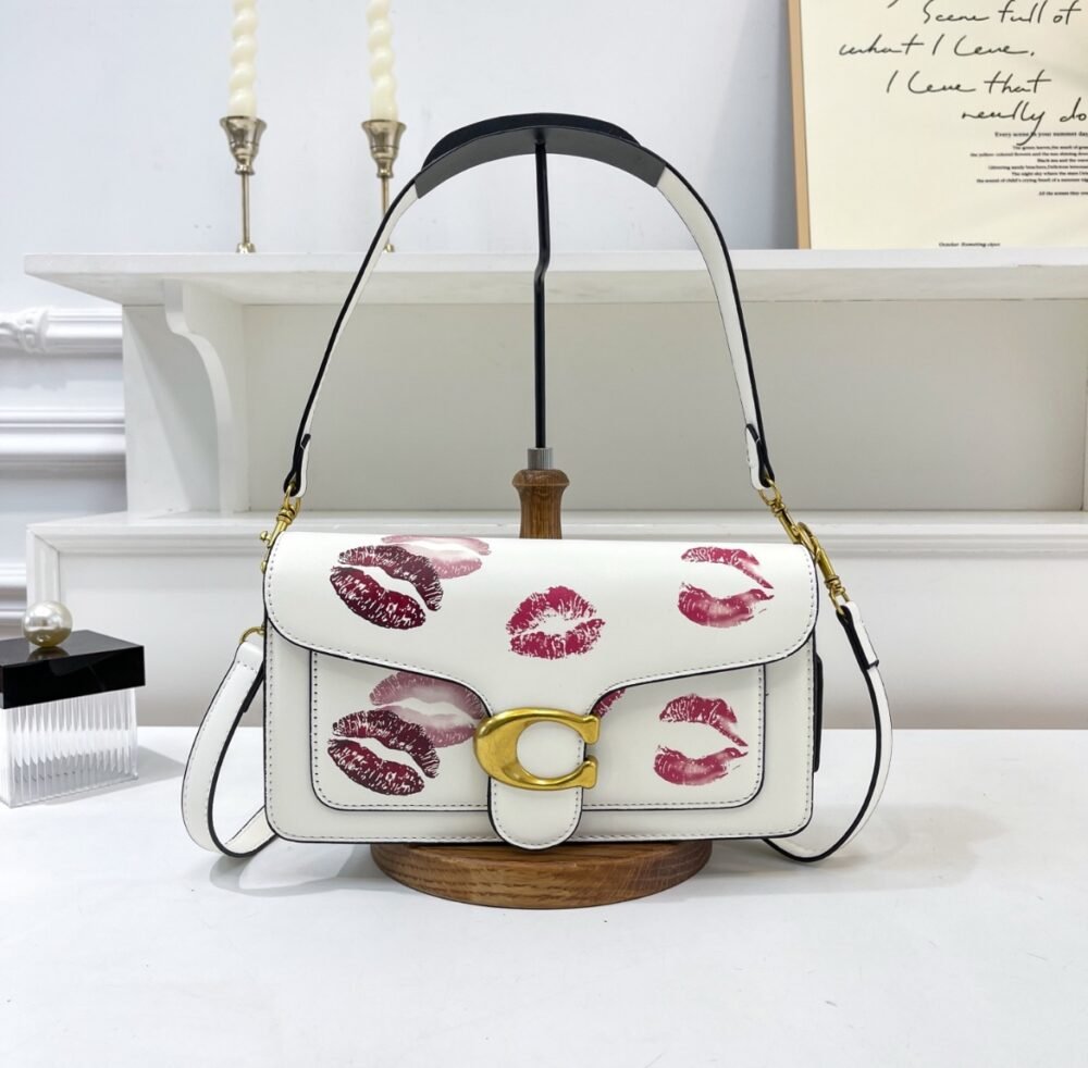 Coach Graphic Tabby - Image 2